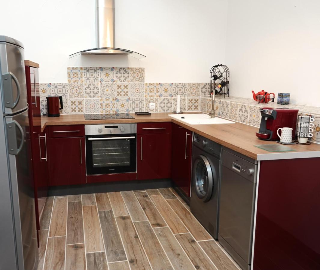 Gite Rural La Maison Mauve Ventouse Dış mekan fotoğraf